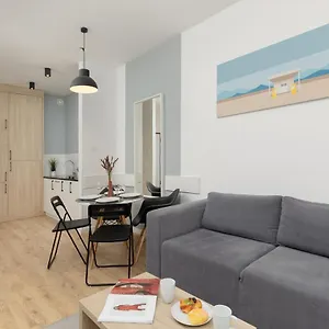 Wola Pet-friendly With Ac Slawinska By Renters , Варшава Польша