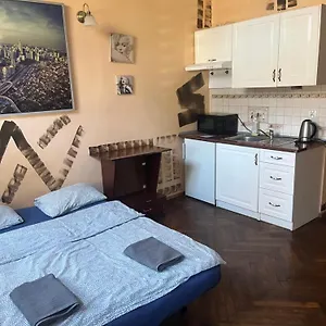 Adam12 , Краков Польша